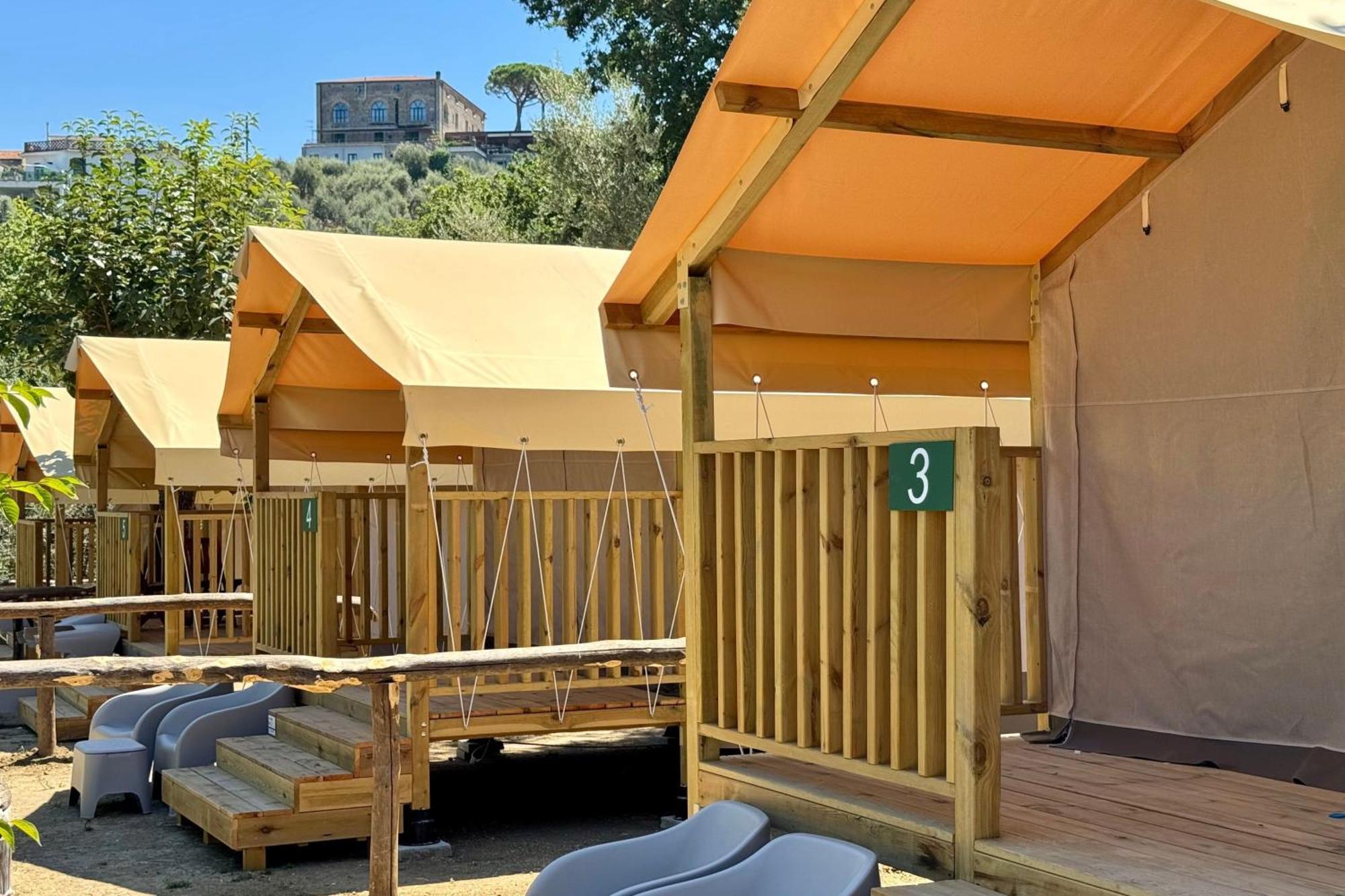 Hostel & Glamping Santa Fortunata Península Sorrentina Exterior foto
