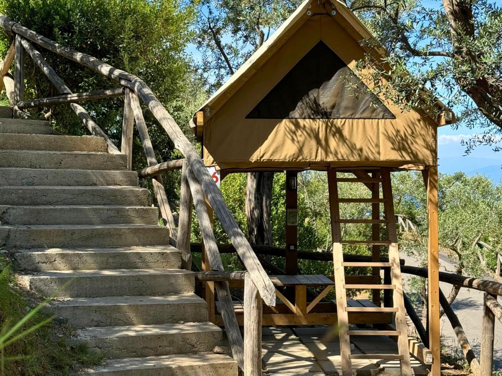 Hostel & Glamping Santa Fortunata Península Sorrentina Exterior foto